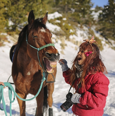 2 230A8439 kim et le cheval souriant josquin.jpg